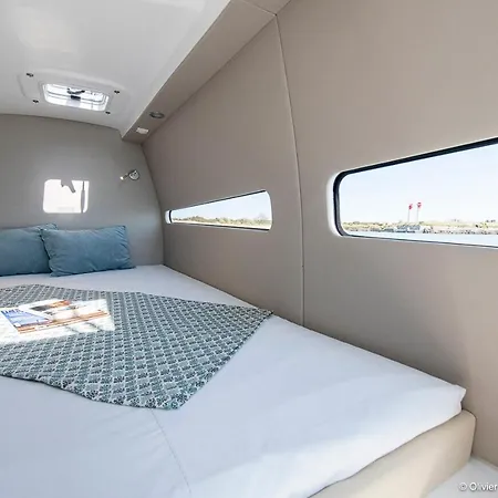 보트호텔 Croisiere Privee Sur Le Trimaran Trikala 라그랑모트