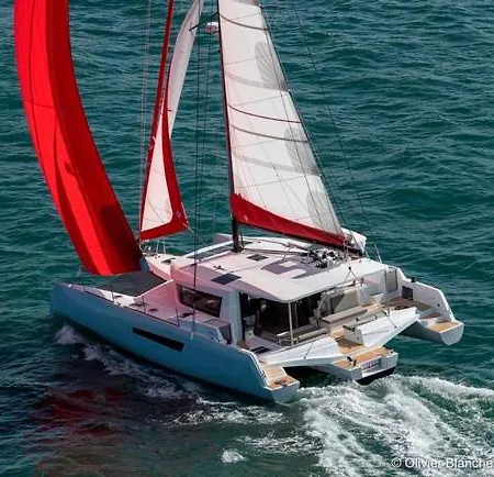 Croisiere Privee Sur Le Trimaran Trikala 보트호텔