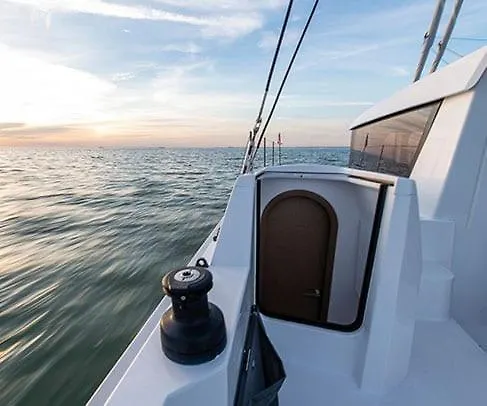 Croisiere Privee Sur Le Trimaran Trikala * La Grande-Motte